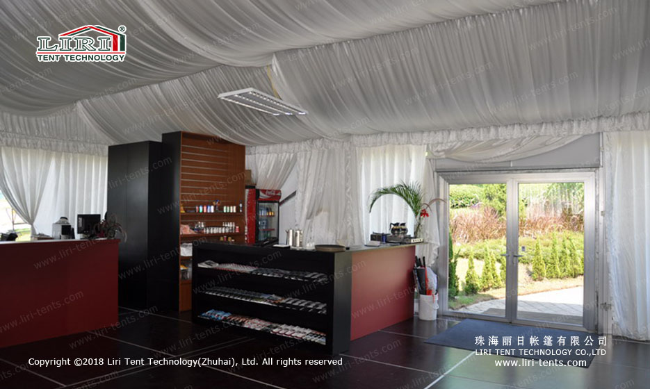 Tente de fête d'extérieur 10 × 20 à vendre