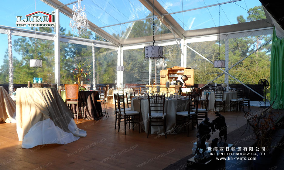 Photos de tentes de mariage transparentes