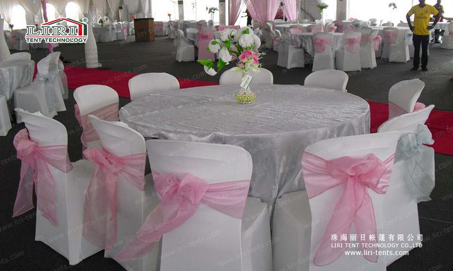 Vente de tente de mariage d'occasion pour l'extérieur