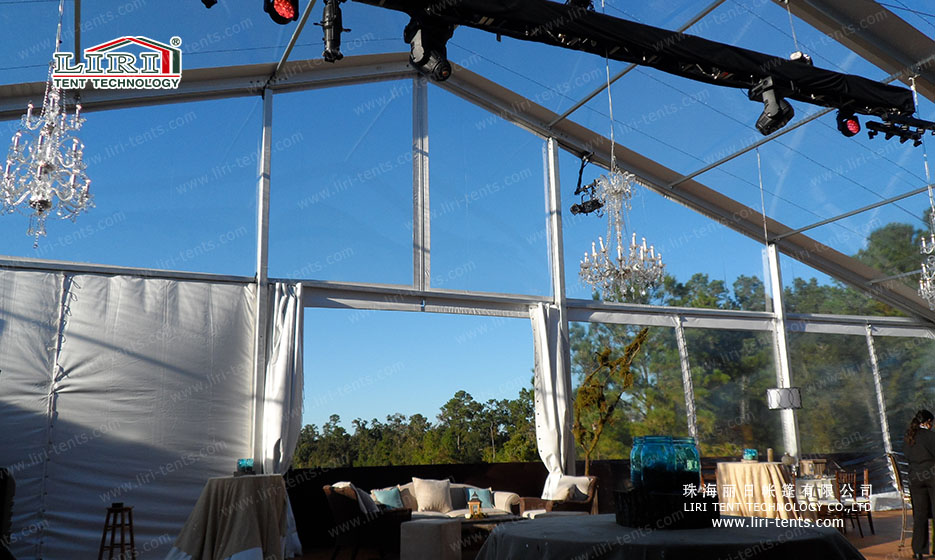 Marquee transparente pour un mariage