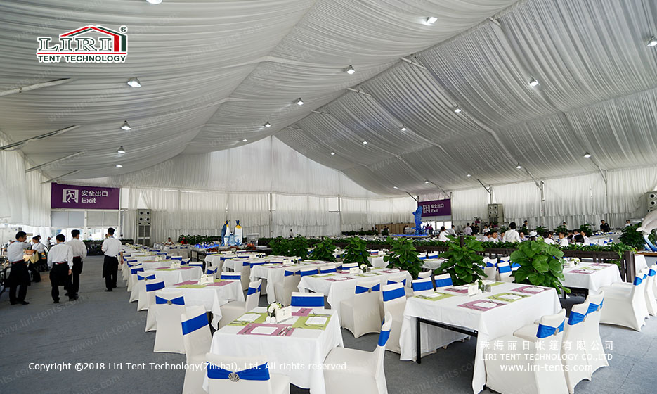 tente de salon aéronautique pour restaurant 1