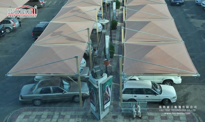 tentes-abris pour voitures à double structure