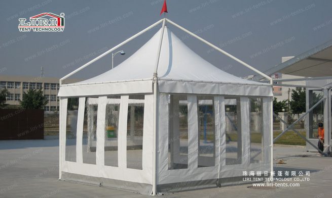 fenêtre transparente pour les chèques