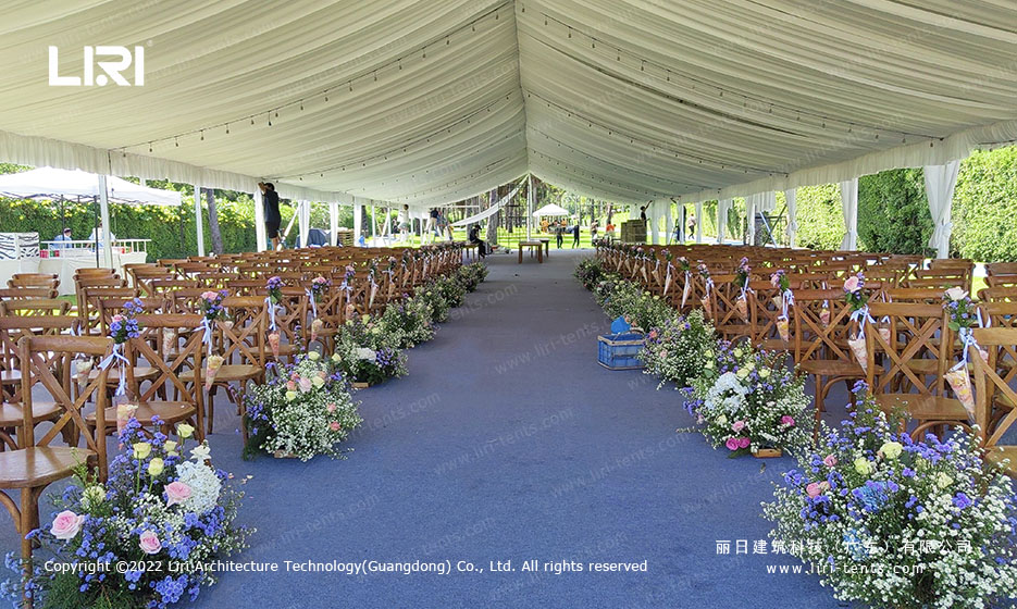 Decoration Ideas for Outdoor Tent Weddings