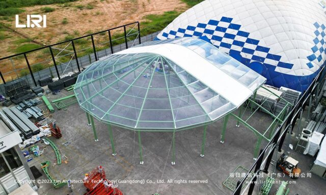 Tente-orangerie en verre